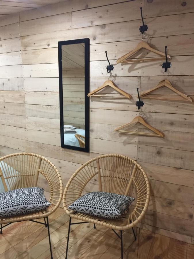 Chambres D'Hotes La Voute Volonne Esterno foto
