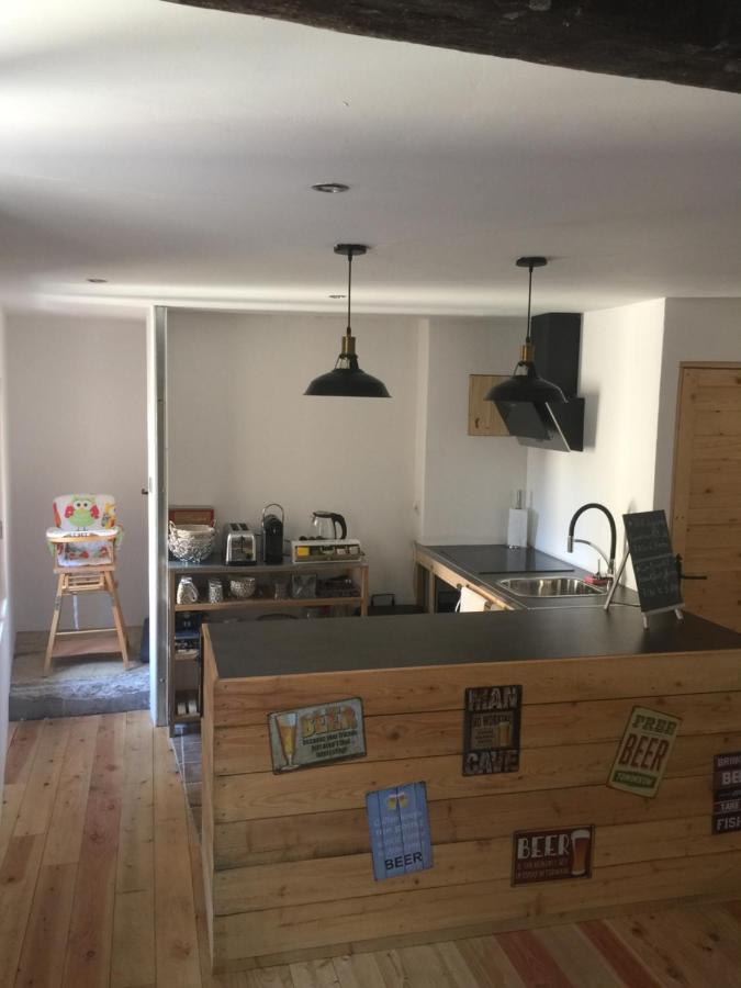 Chambres D'Hotes La Voute Volonne Esterno foto